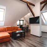 U Areny Villa